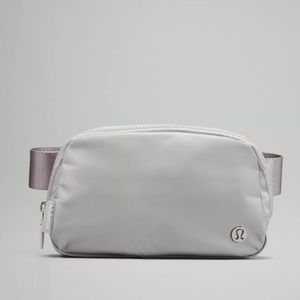 NWT Grey Lululemon Everywhere Belt Bag